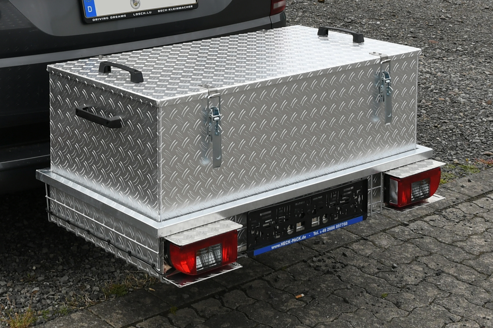 Transportbox aus Alu für Hecktransporter 1200x500mm